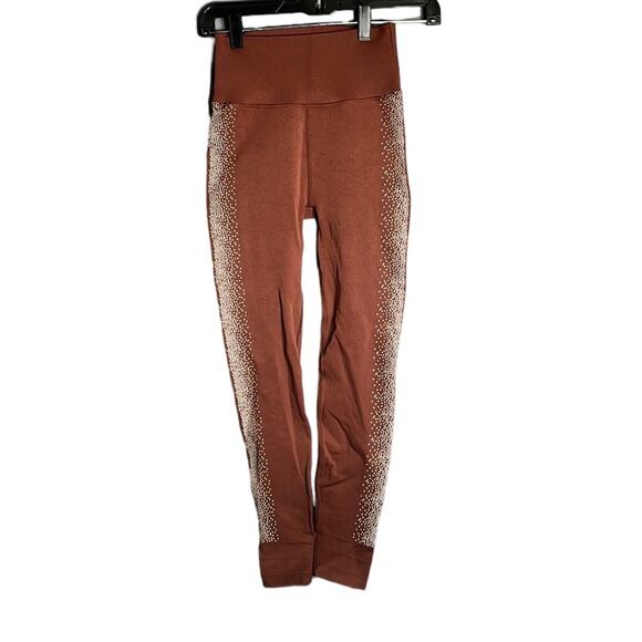 Fabletics Sculpt Knit Brown Mid Rise Leggings With Polka Dots Size Medium - Picture 1 of 8